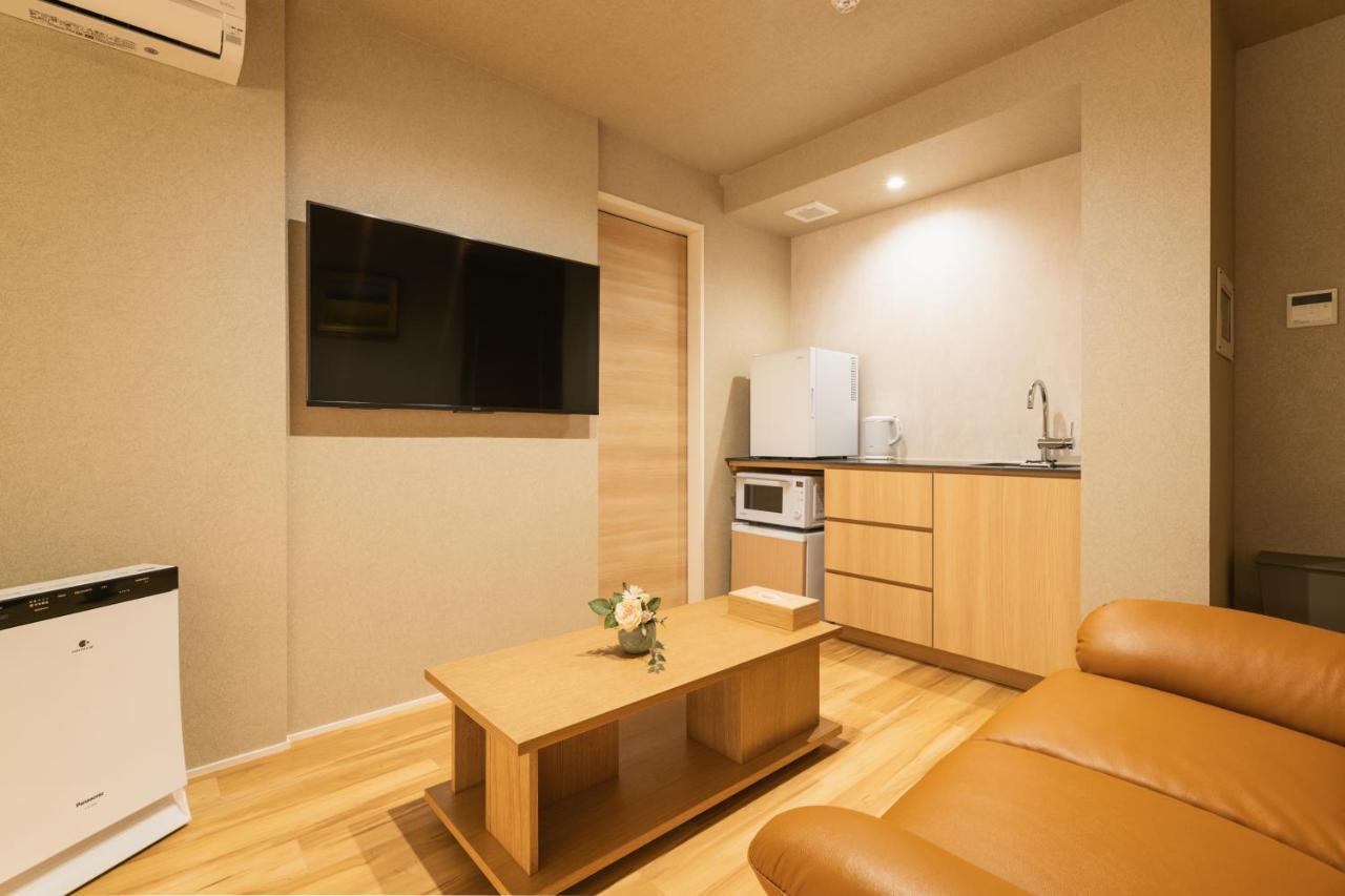 Grand Base Hakatamon Aparthotel Fukuoka  Exterior photo